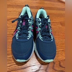 ASICS Womens Gel Venture 8 Trail Shoe Blue, Size 10 WIDE WIDTH